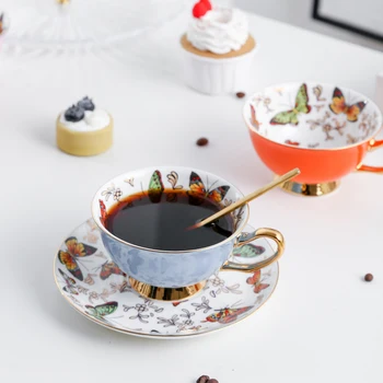 Европейский набор кофейных чашек и блюдец С красочной бабочкой из британского костяного фарфора, Фарфоровая чайная чашка для послеобеденного чаепития