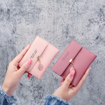 Новая корейская версия простого и симпатичного маленького кошелька, трехстворчатое портмоне для мелочи, Короткий женский кошелек для карт, держатель для карт